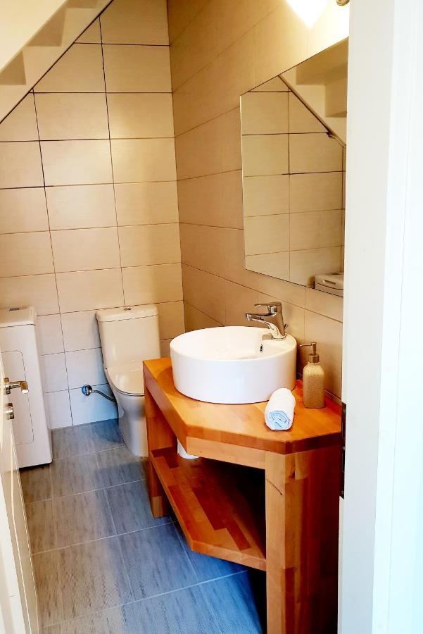 Reiki Apartments Ereikoussa Екстер'єр фото