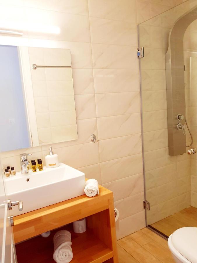 Reiki Apartments Ereikoussa Екстер'єр фото