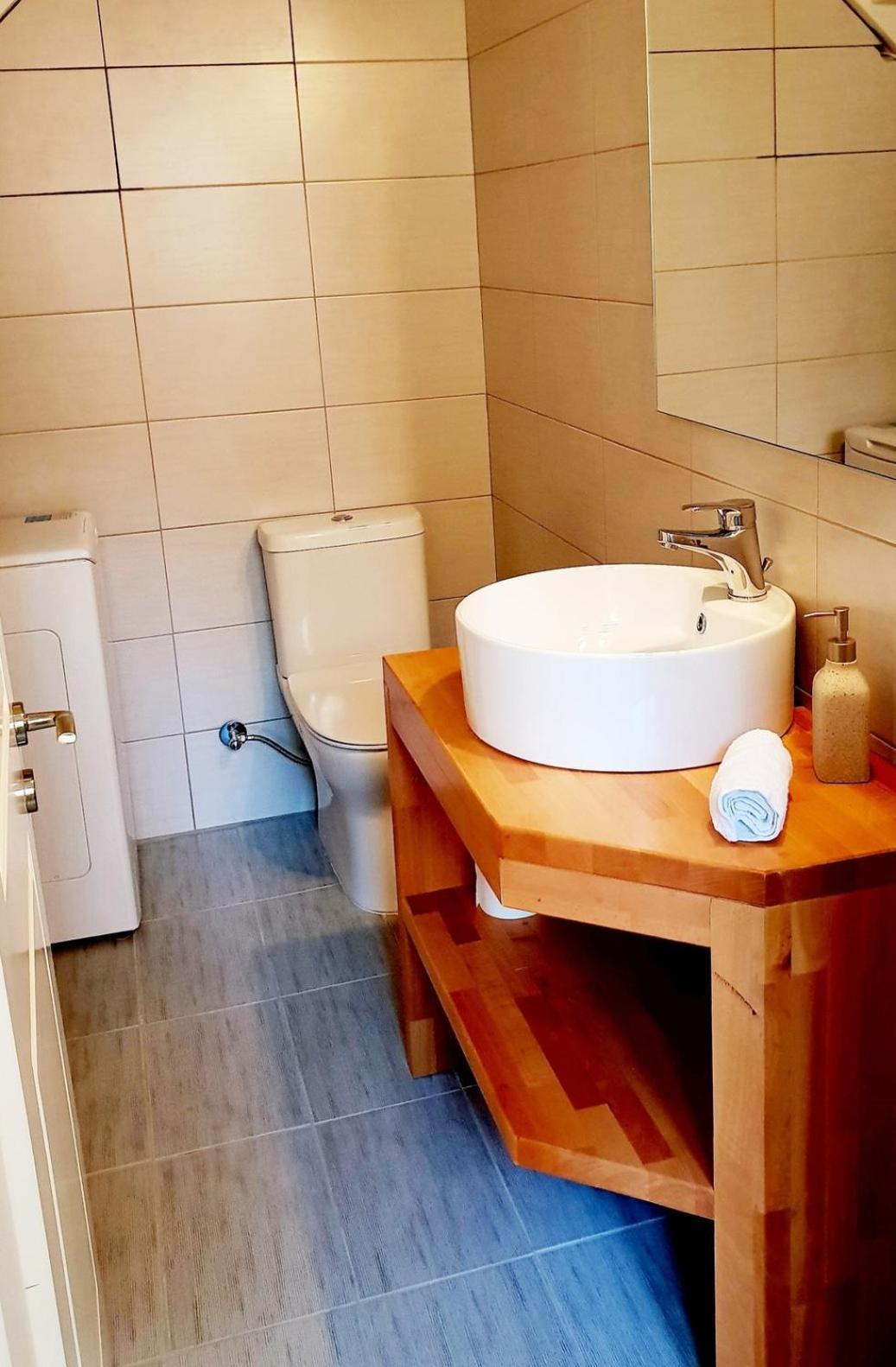 Reiki Apartments Ereikoussa Екстер'єр фото