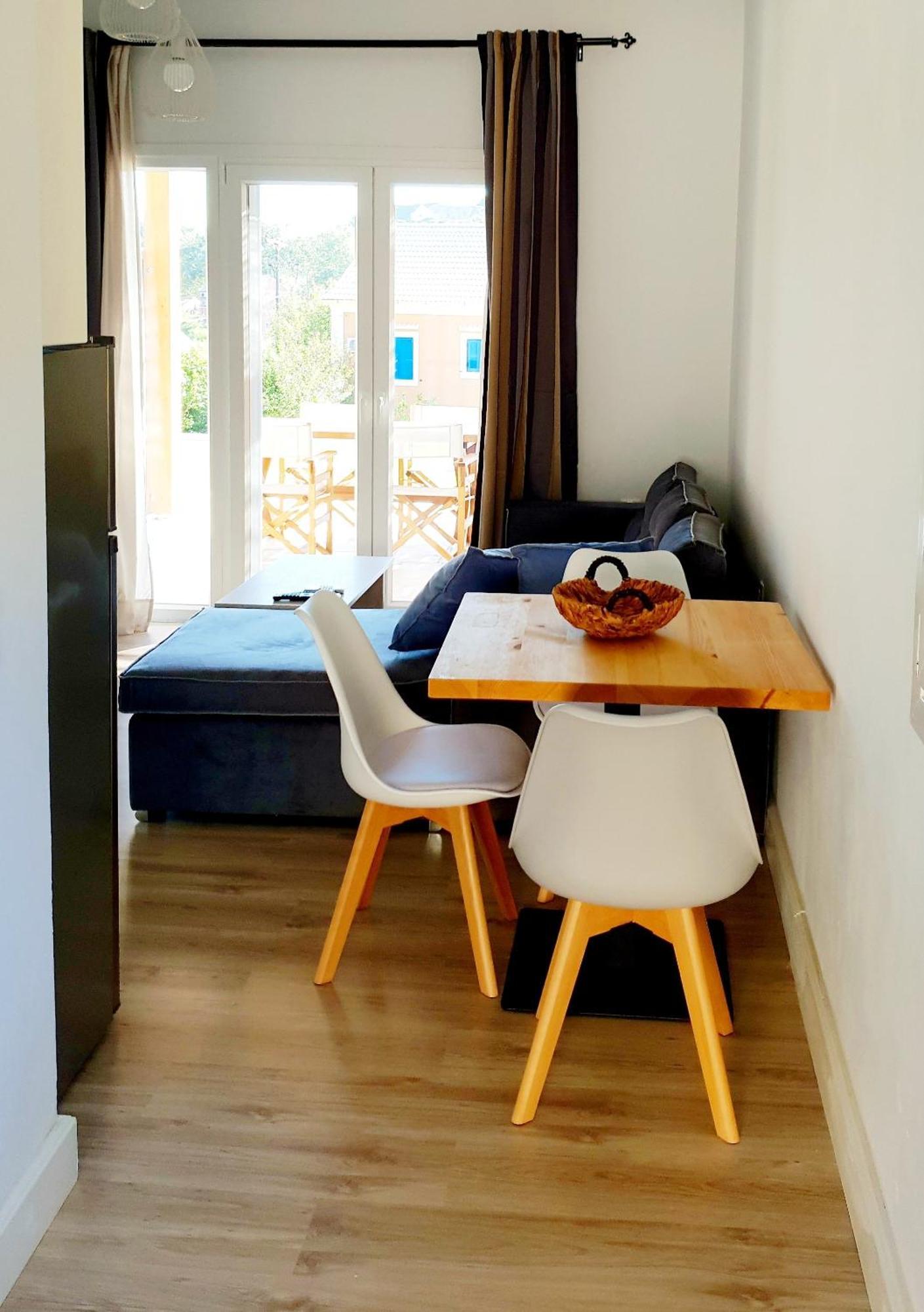 Reiki Apartments Ereikoussa Екстер'єр фото
